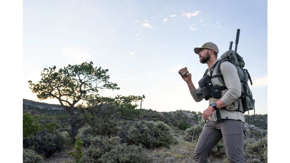 Leica Rangemaster CRF MAX 7x24mm Rangefinder, FDE, 40549