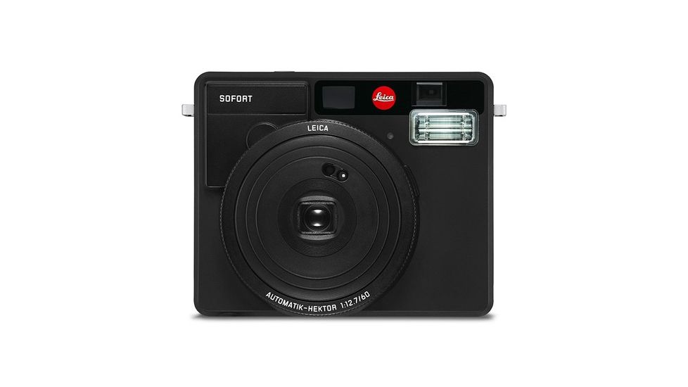 Leica Sofort, Mechanical Shutter, 0.37x, Black, 60 mm f/12.7 (34 mm in 35 mm equivalent) 19111