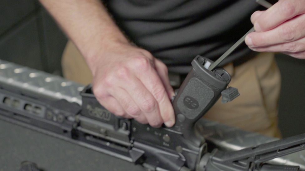 LiNQ Grip Installation