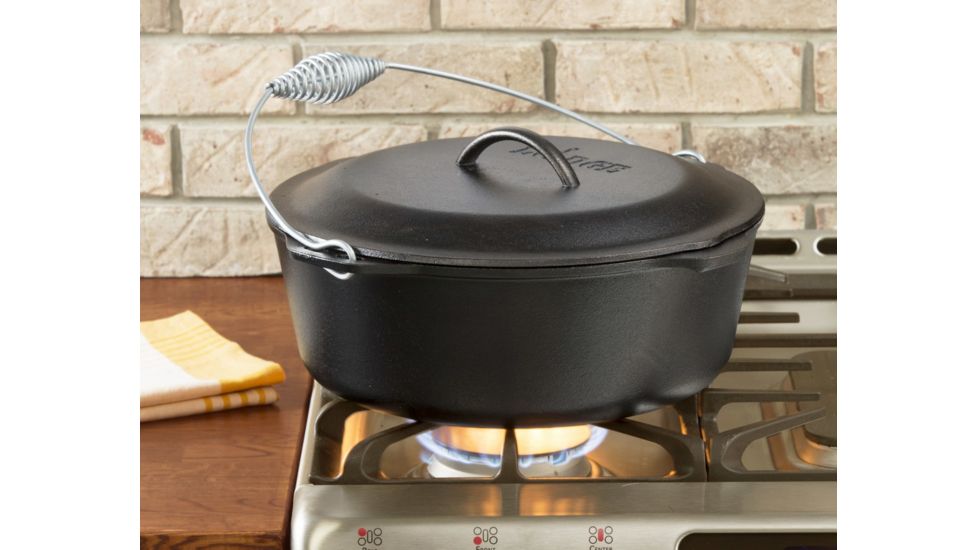 Lodge Cast Iron Dutch Oven with Spiral Bail Handle, 9 quart, L12DO3