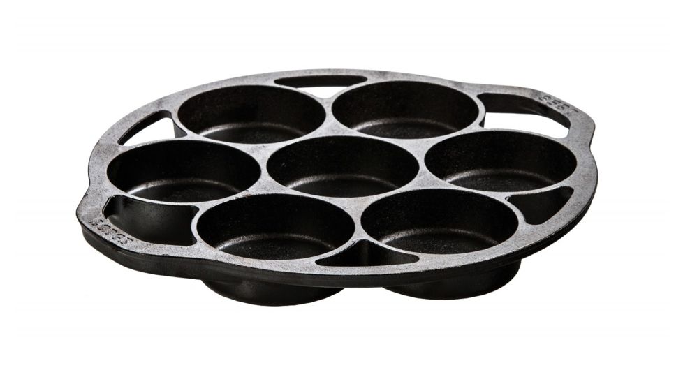 Lodge Cast Iron Mini Cake Pan, Black, L7B3