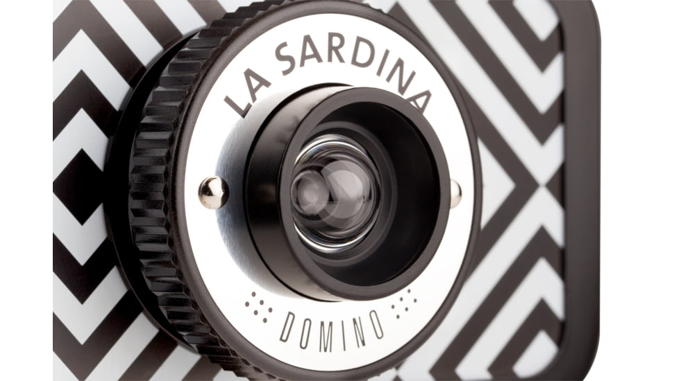 Lomography La Sardina - Domino 308