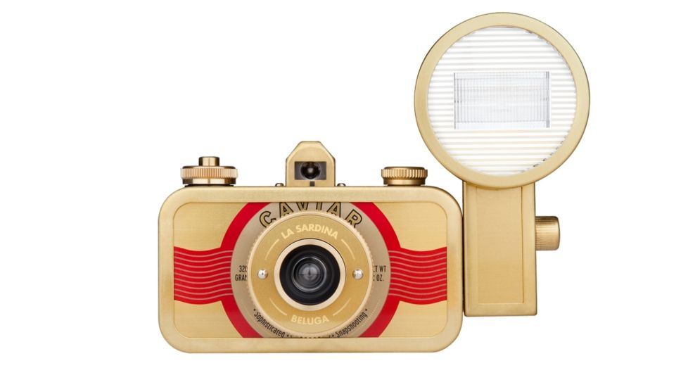 Lomography La Sardina &amp; Flash - Beluga 305