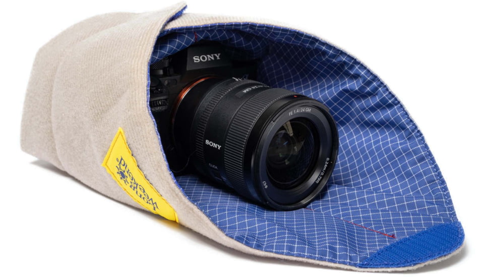 Long Weekend Padded Camera Wrap, 16in x 16in, 213-033