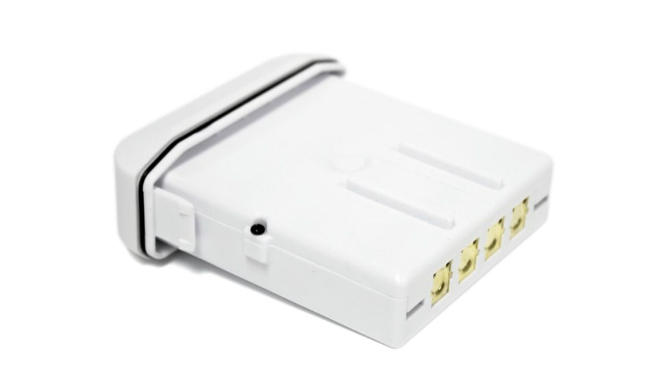 Lorex 4-Cell High-Capacity Rechargeable Battery Pack for LWB3801 Wire-Free Cameras, Single, White, ACC4CBATTB