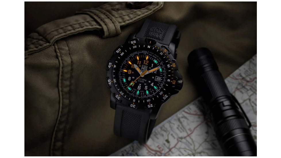 Luminox Recon Point Man 8820 Series Wristwatch