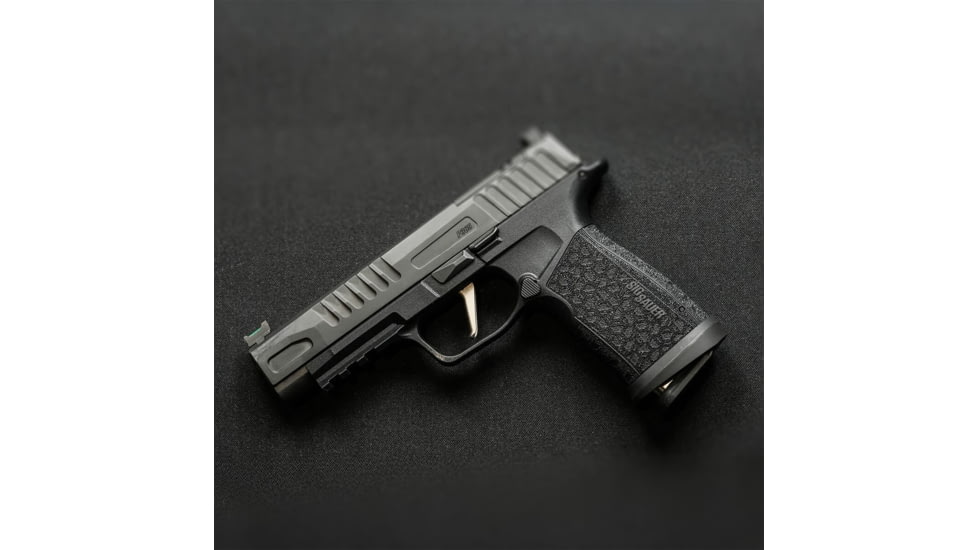 Magpul Industries AMAG 15 SG9 SIG Sauer P320 9mm Luger 15 Round Pistol Magazine