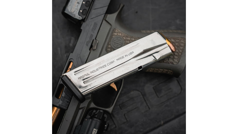 Magpul Industries AMAG 17 SG9 SIG P320/M17, 9mm Luger, 17 Round Rifle Magazine, Black, 1 Pack, MAG1331-SST-17RD