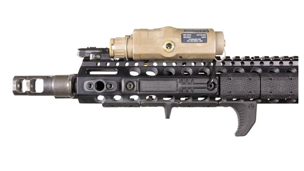 Magpul Industries M-LOK Tape Switch Mounting Plate, Surefire ST MPIMAG617BLK