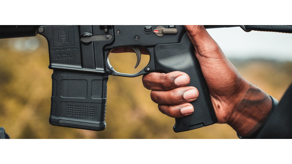 Magpul Industries MOE K2-XL Vertical Grip, AR15/M4, Black, MAG1165-BLK