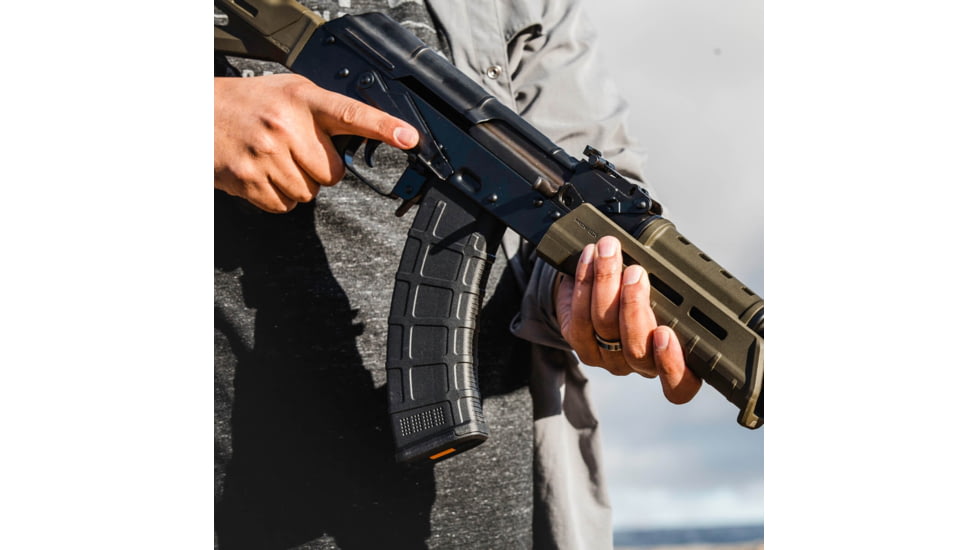 Magpul Industries PMAG 30 AK/AKM MOE, AK-47, 7.62x39mm, 30 Round Rifle Magazine, Black, 1 Pack, MAG572-BLK-30RD