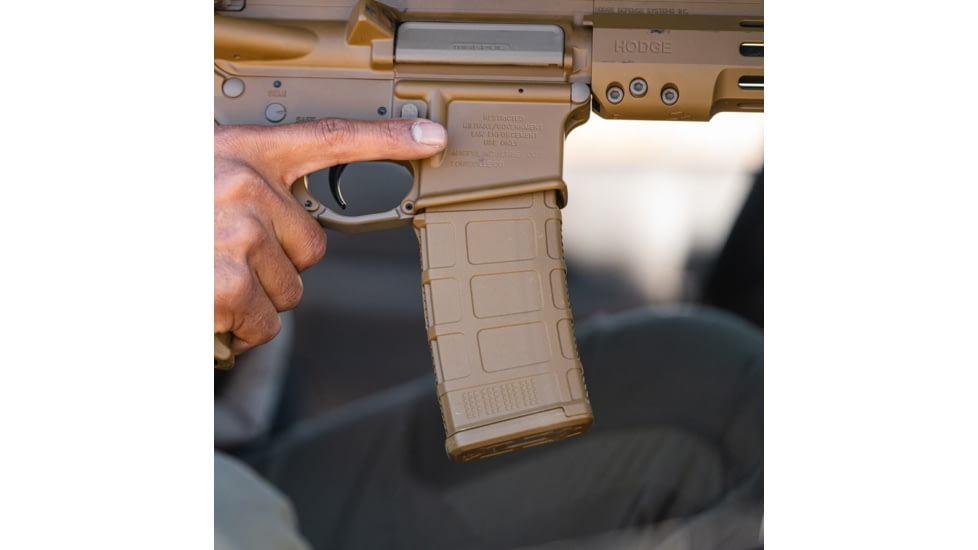 Magpul Industries PMAG GEN M3 AR-15/M16/M4 .223 Rem/5.56x45mm NATO 30 Round Rifle Magazine w/Capacity Window