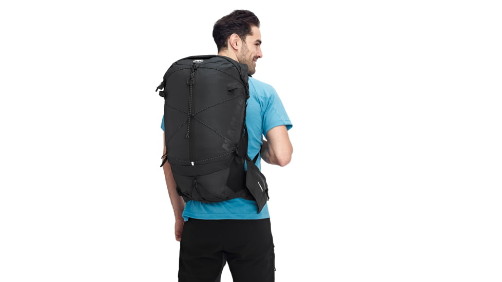Mammut Ducan Spine Backpack - Mens, Black, 28-35 L, 2530-00340-0001-1000