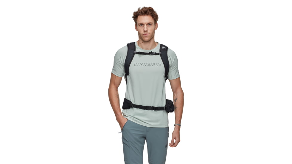 Mammut Lithium 15L Climbing Pack, Mammut Red-Black, 15 L, 2530-00301-3777-1015