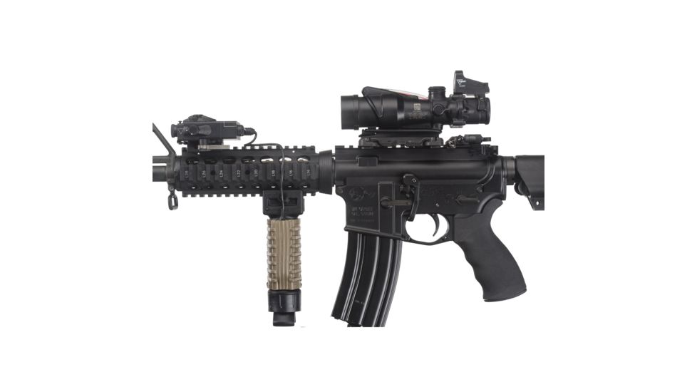 Manta Defense Vertical/ Pistol Grip Sleeve 1.25in ID, Flat Dark Earth, M1081