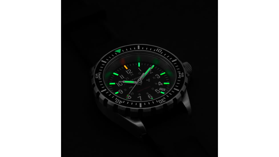 Marathon Search and Rescue Divers Quartz Wristwatch, TSAR, No Markings, Black, WW194007SS-0130