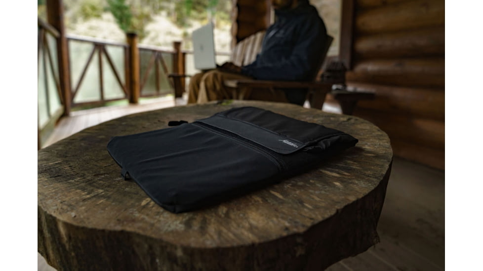 Matador Laptop Base Layer, Charcoal/Black, One Size, MATLBL001BK