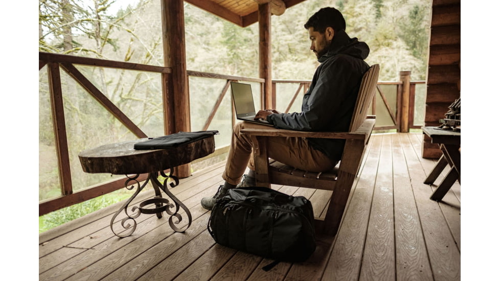 Matador Laptop Base Layer, Charcoal/Black, One Size, MATLBL001BK