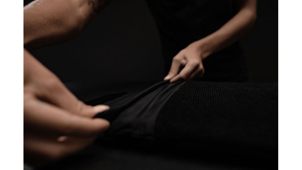 Matador Laptop Base Layer, Charcoal/Black, One Size, MATLBL001BK