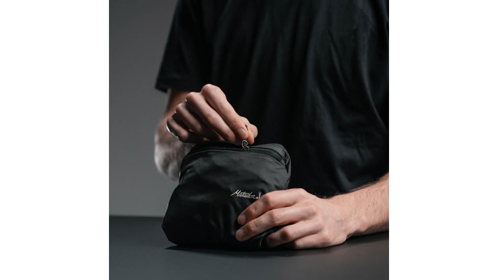 Matador On-Grid Packable Backpack, Charcoal/Black, 16 liter, MATOGDP01BK