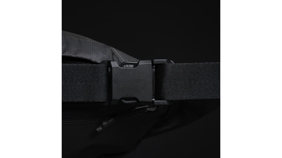 Matador On-Grid Packable Hip Pack, Charcoal/Black, 2 liter, MATOGHP01BK