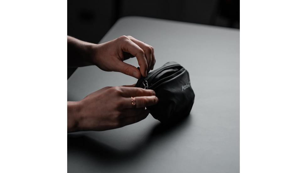 Matador On-Grid Packable Hip Pack, Charcoal/Black, 2 liter, MATOGHP01BK