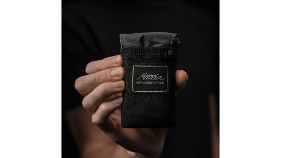 Matador Pocket Blanket, Black, MATL5001BK