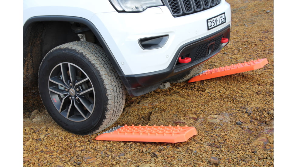 MAXSA Escaper Buddy Tire Traction Mats with Metal Traction Grips, Orange, 2 pack, 20322