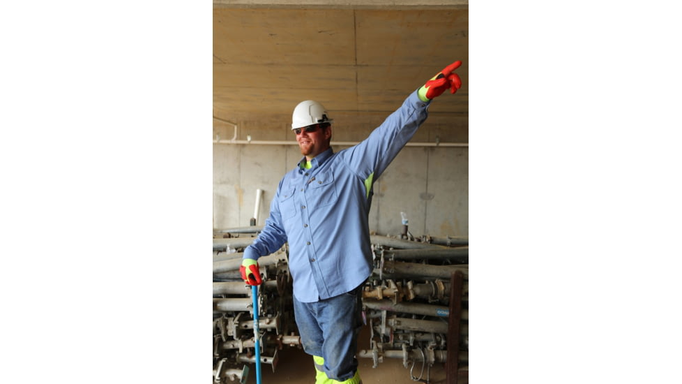 MCR Safety SBS2006L Summit Breeze Flame Resistant Shirt, 7oz 100% Cotton, with Vented Underarms and Back, CAT 2, Medium Blue, L, SBS2006L