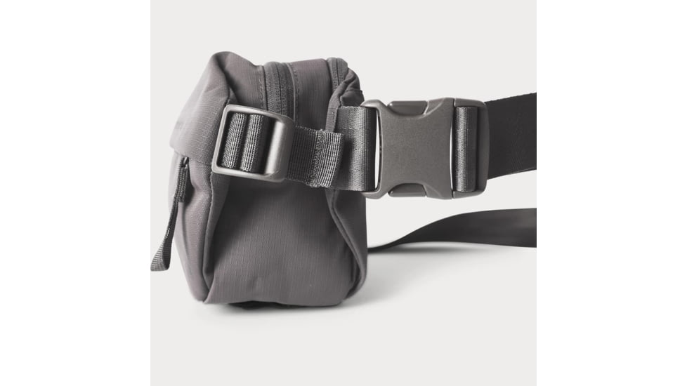 Moment 2L Everything Sling, Grey, 106-205