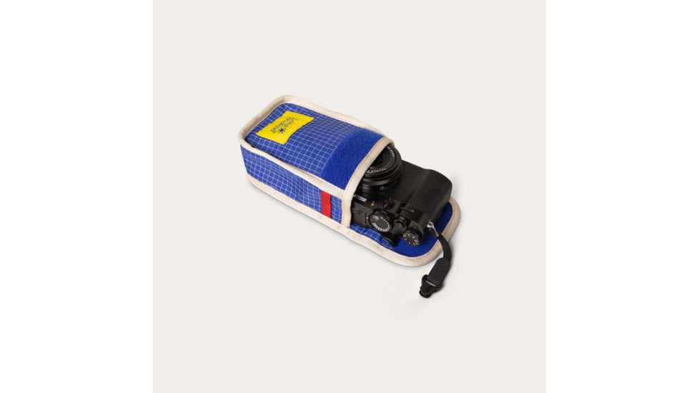 Long Weekend Camera Pouch, Creme-Multi, 213-023