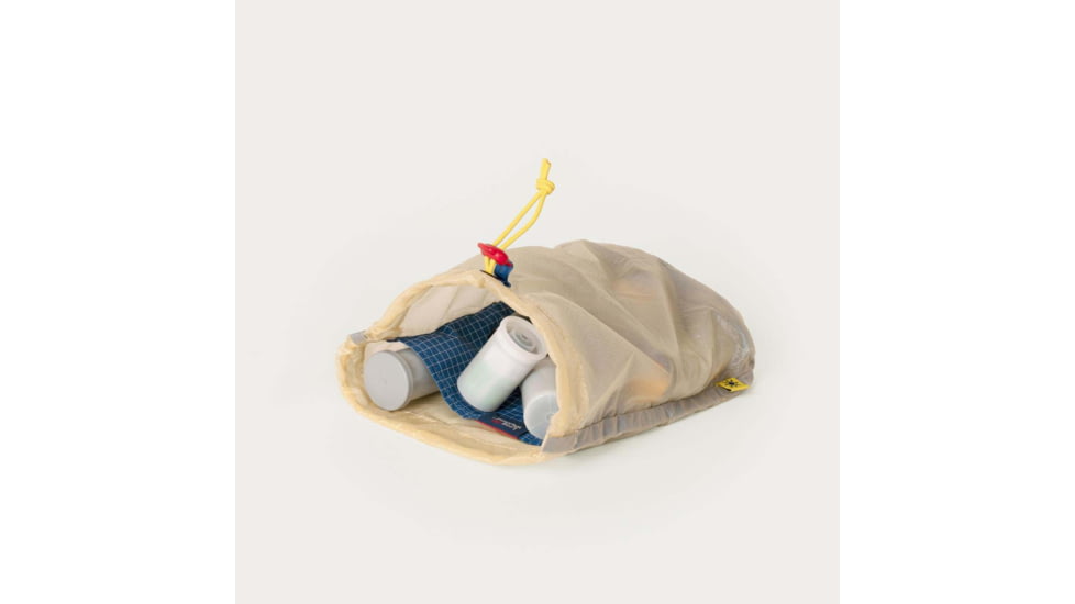 Long Weekend Film Pouch, 15 Rolls, Creme Multi, 213-013
