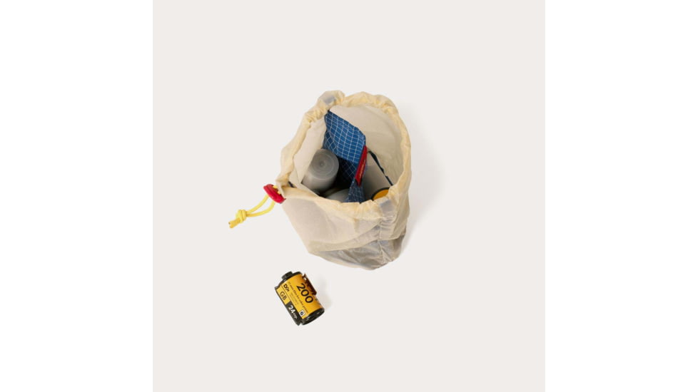Long Weekend Film Pouch, 5 Rolls, Creme Multi, 213-014