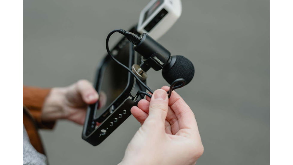 Moment Mobile Filmmaker Cage, For MagSafe, Black, 107-027-M