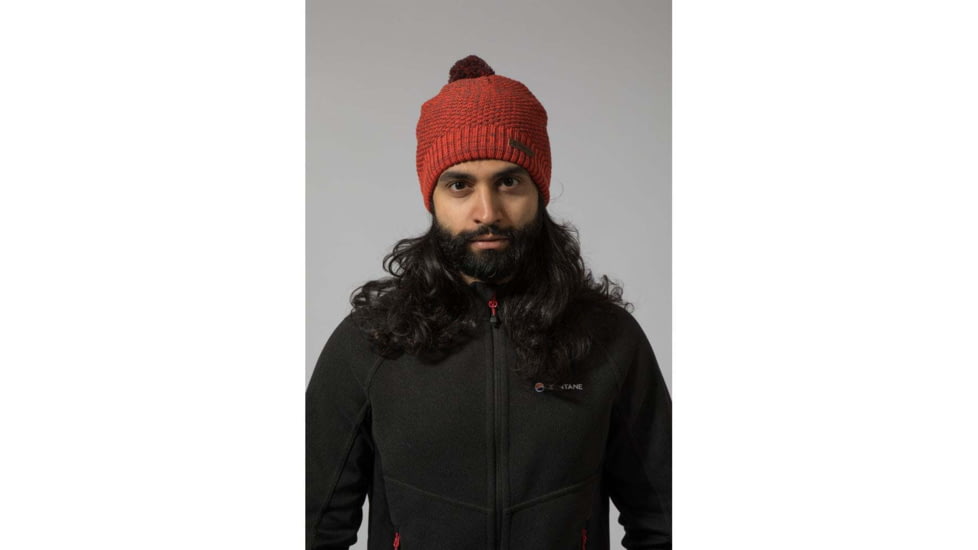 Montane Beta Bobble Beanie, Firefly Orange, One Size, HBEBBFIRO08