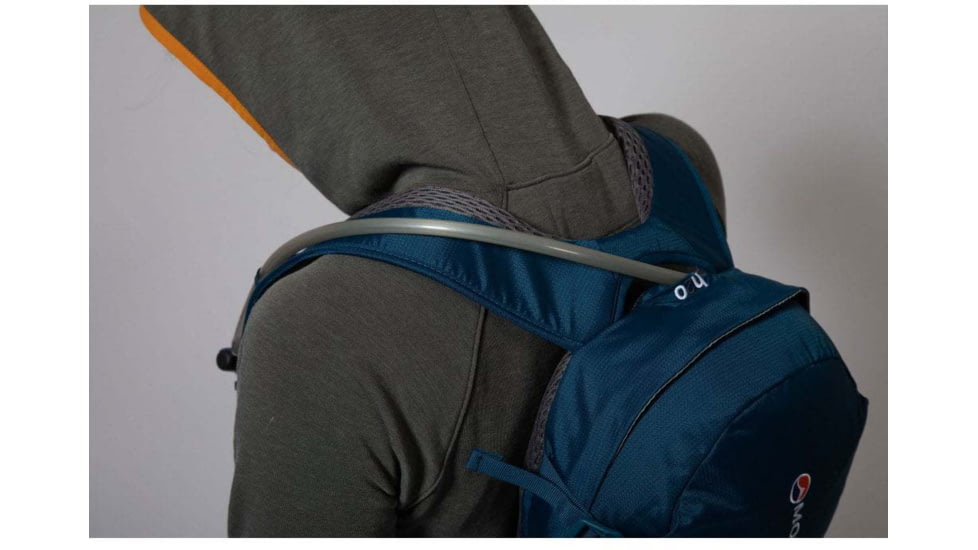 Montane Mezzo 10 Daypack, Narwhal Blue, One Size, PMZ10NARO09