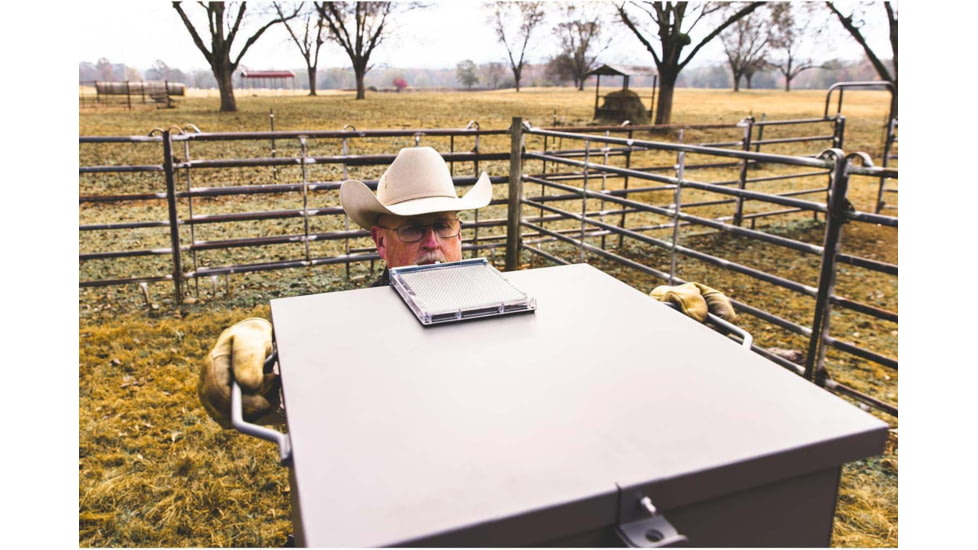 Moultrie 12V Ranch Series Solar Panel