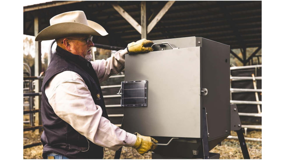 Moultrie 12V Ranch Series Solar Panel