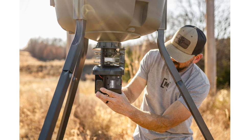 Moultrie MFG15069 Feed Hub Kit Black