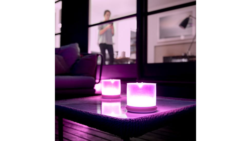 MPOWERD Luci Connect - Inflatable Solar Lantern, 250 Lumens 1031-001-001-000