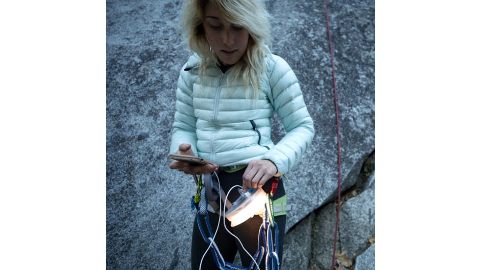 MPOWERD Luci Lux Pro Mobile Lantern, Matte finish, Frosted White 1404-001-001-002