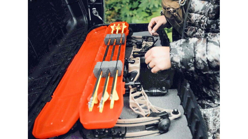 MTM Traveler Bow Case 44 Black with Wheels 0BDD2928, MTBC44