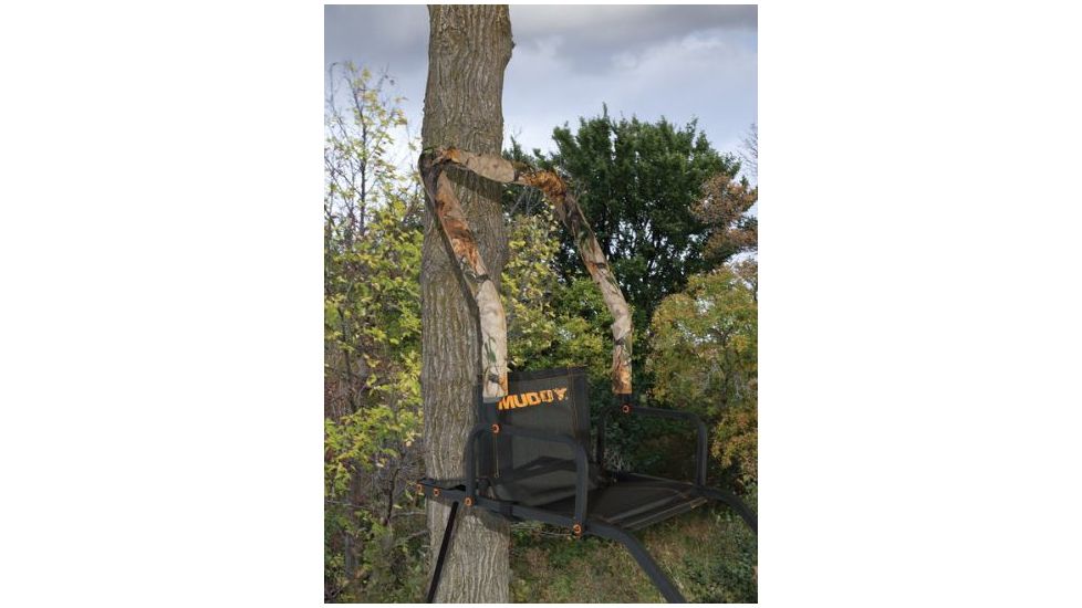 Muddy Outlander Ladderstand, includes 1-1in Ratchet Strap, 2-1in Stabilizer Straps, Adjustable Support Bar, Full Body Arrest Harness, Padded, flip-back Shooting Rail, Black/Camo MLS1100