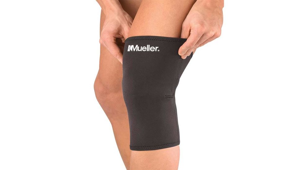 Mueller Sports Medicine Knee Closed Patella Brace Sm 424SM