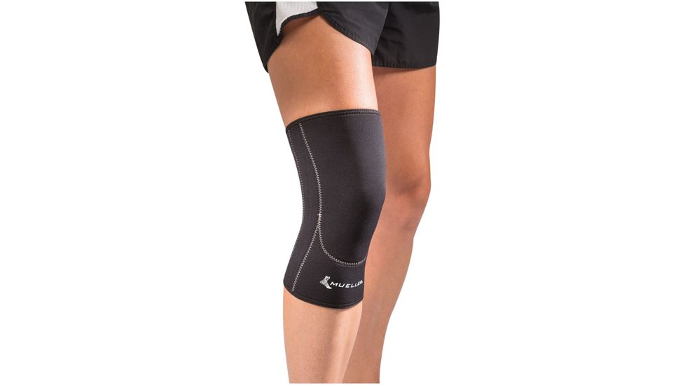 Mueller Sports Medicine Knee Closed Patella Sleeve Md 52642
