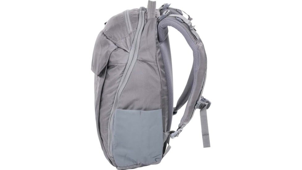 Mystery Ranch District 18 Pack, Shadow, One Size, 112769-011-00