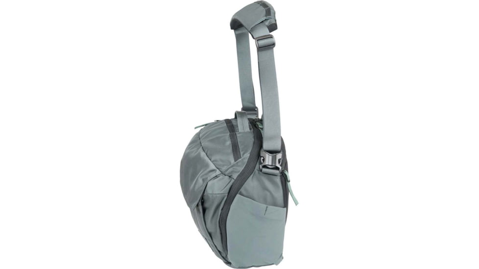 Mystery Ranch District Pro Backpack, Mineral Gray, One Size, 112904-021-00
