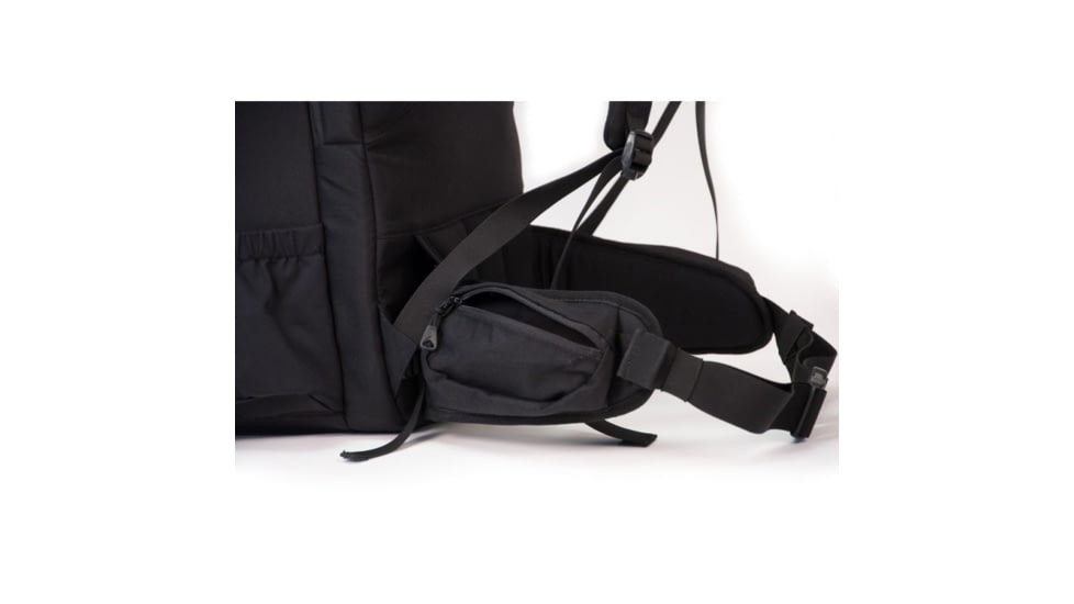 Naneu Urban Gear U60n Medium Backpack, Black U60001