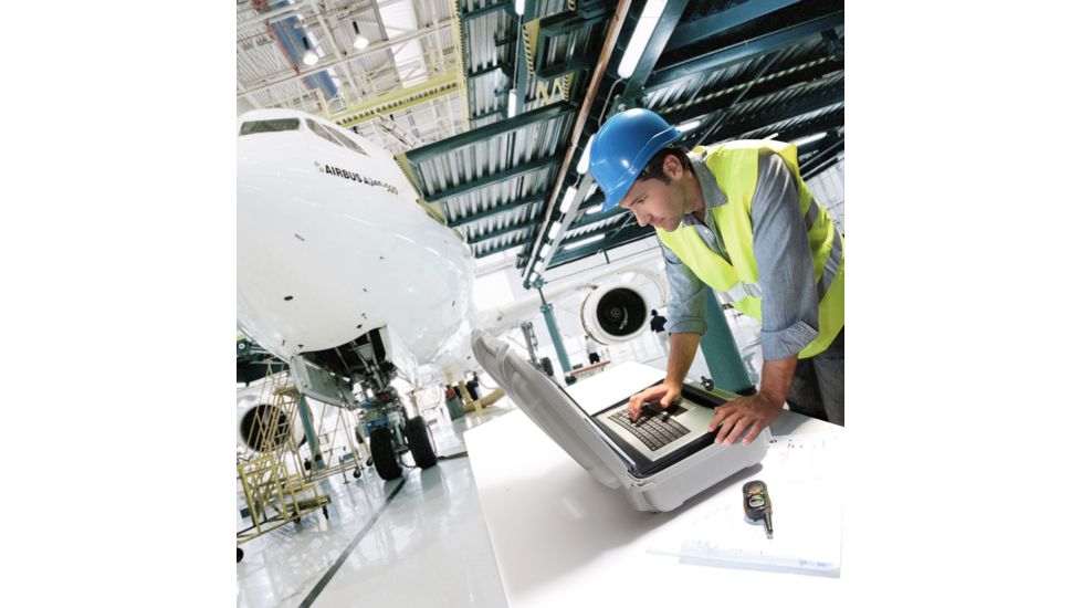 Nanuk 923 Hard Case, Silver, 923S-001SV-0A0