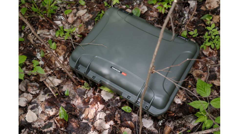 Nanuk 930 Water/Crush Proof Case - Olive, 930S-000OL-0A0